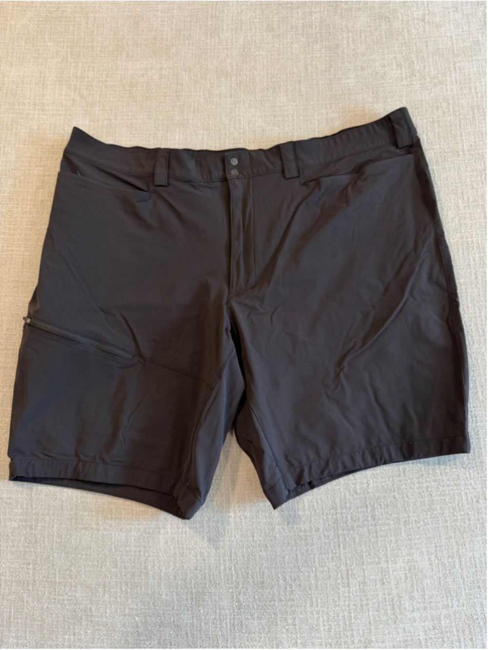 Alaskan Hardgear Duluth black 91323 Roadless 10”Cargo Trail Shorts men’s size 44